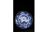 A LARGE BLUE AND WHITE 'DRAGON' DISH