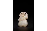 A CHINESE WHITE JADE 'DOUBLE GOURDS' PENDANT
