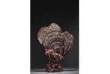 A LARGE CHINESE NATURAL LINGZHI FUNGUS TABLE SCREEN
