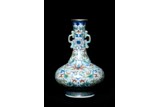 A CHINESE DOUCAI FLORAL DOUBLE HANDLE VASE 