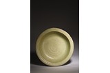 A LONGQUAN CELADON GLAZED DISH