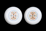 A PAIR OF CHINESE DOUCAI FLORAL DISHES