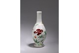 A CHINESE ENAMELLED 'FLOWERS' VASE