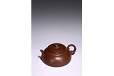 A CHINESE DOMED YIXING TEAPOT