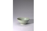 A LONGQUAN CELADON LOBED BOWL