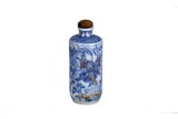 A BLUE AND WHITE UNDERGLAZE RED SNUFF BOTTLE