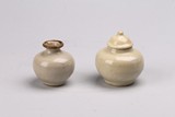 A GROUP OF TWO WHITE GLAZE JARS