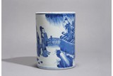 A CHINESE BLUE AND WHITE FIGURES BRUSHPOT