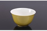 A CHINESE LEMON YELLOW GLAZED WINE CUP