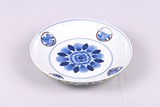 A CHINESE BLUE AND WHITE FLOWERS DISH
